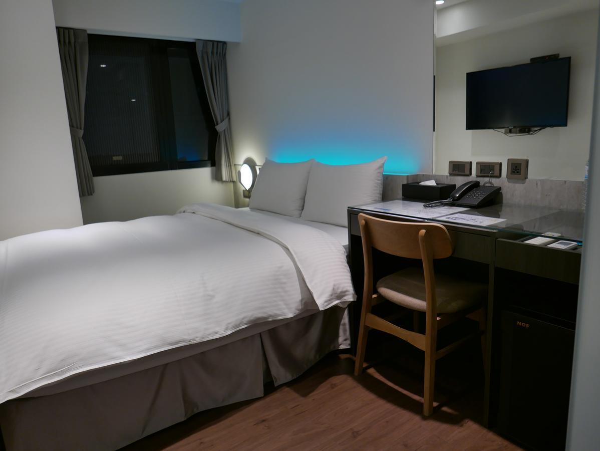 泊居旅店二館 Oursinn Hotel 2 Taipé Exterior foto