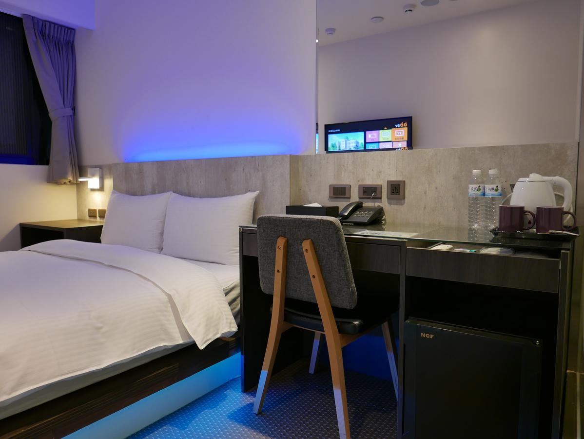 泊居旅店二館 Oursinn Hotel 2 Taipé Exterior foto