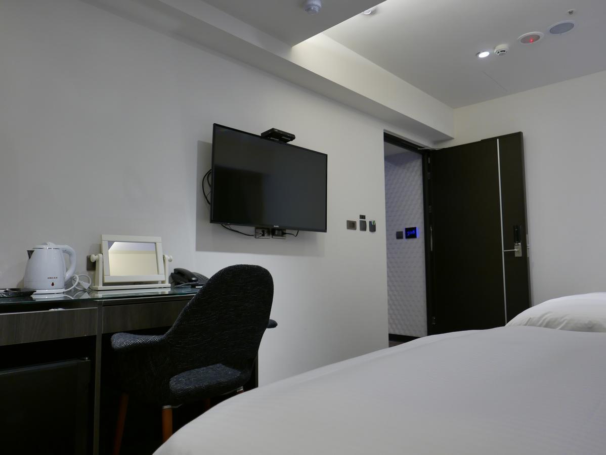 泊居旅店二館 Oursinn Hotel 2 Taipé Exterior foto