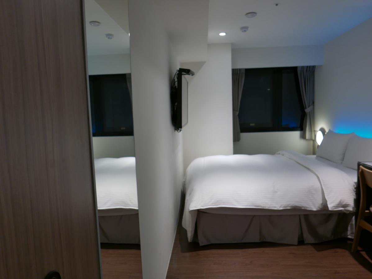 泊居旅店二館 Oursinn Hotel 2 Taipé Exterior foto
